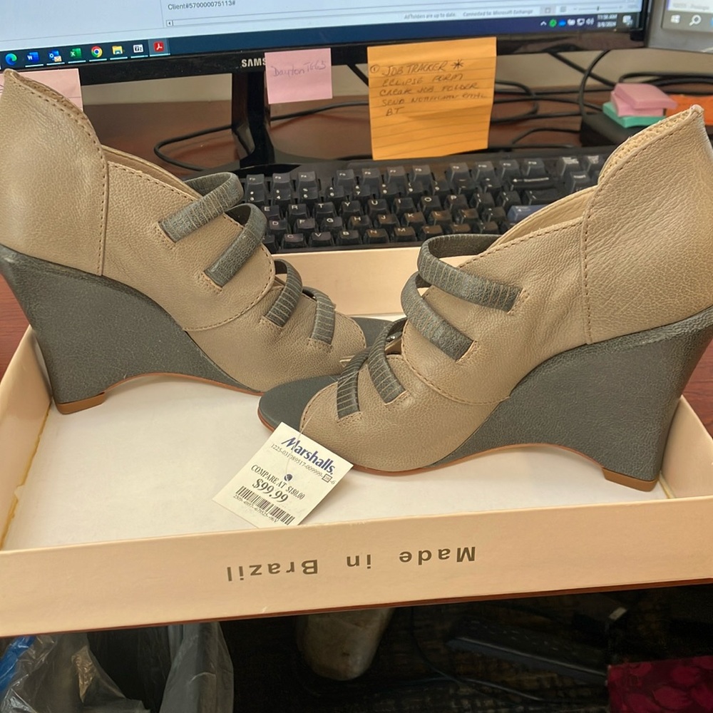 Biondini - made in Brazil wedge sandals! NEVER WORN-tags on